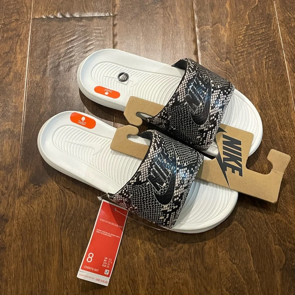 Women's Nike Victori One "Snakeskin" Print Slides, NWT - Picture 9 of 9